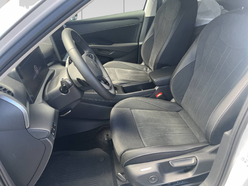 VW T-Roc 1.5 eTSI Style DSG, Mild-Hybrid Benzin/Elektro, Occasion / Gebraucht, Automatik - 4