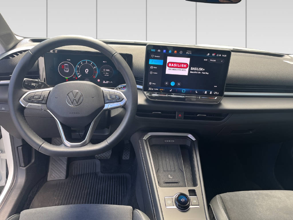 VW T-Roc 1.5 eTSI Style DSG, Mild-Hybrid Benzin/Elektro, Occasion / Gebraucht, Automatik - 5