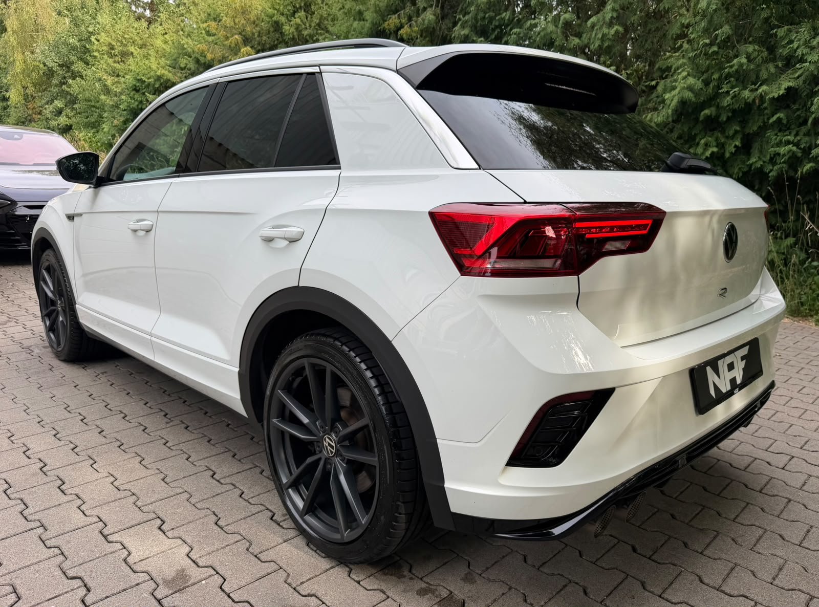 VW T-Roc 2.0 TSI R DSG 4Motion, Benzina, Occasioni / Usate, Automatico - 3