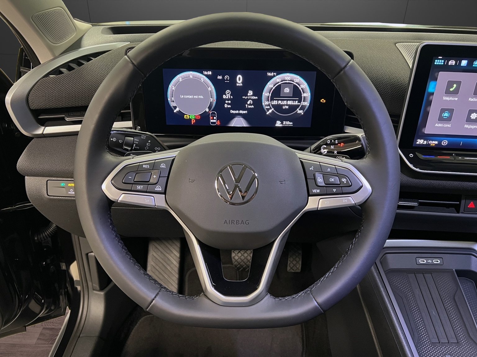 VW T-Roc NF Trend, Petrol, Second hand / Used, Automatic - 7