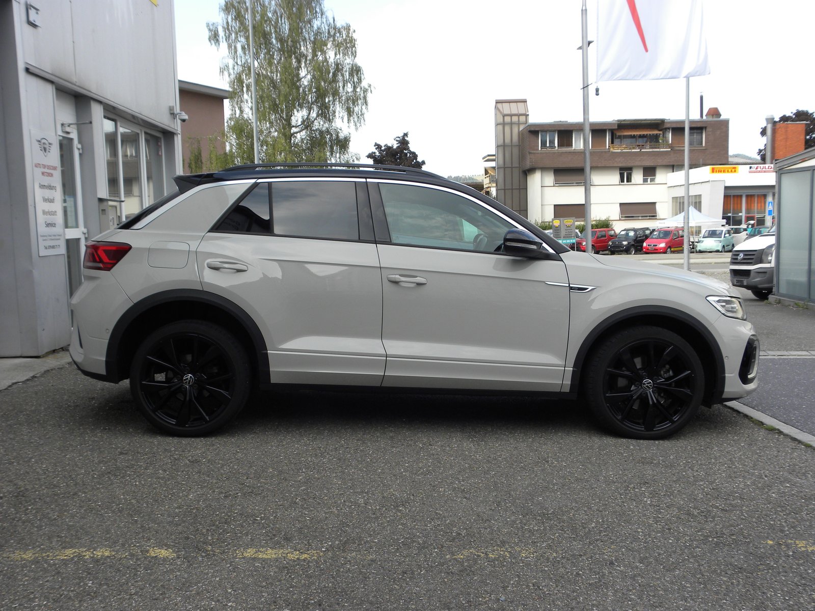VW T-Roc 2.0 TSI R-Line DSG 4Motion, Petrol, Second hand / Used, Automatic - 4