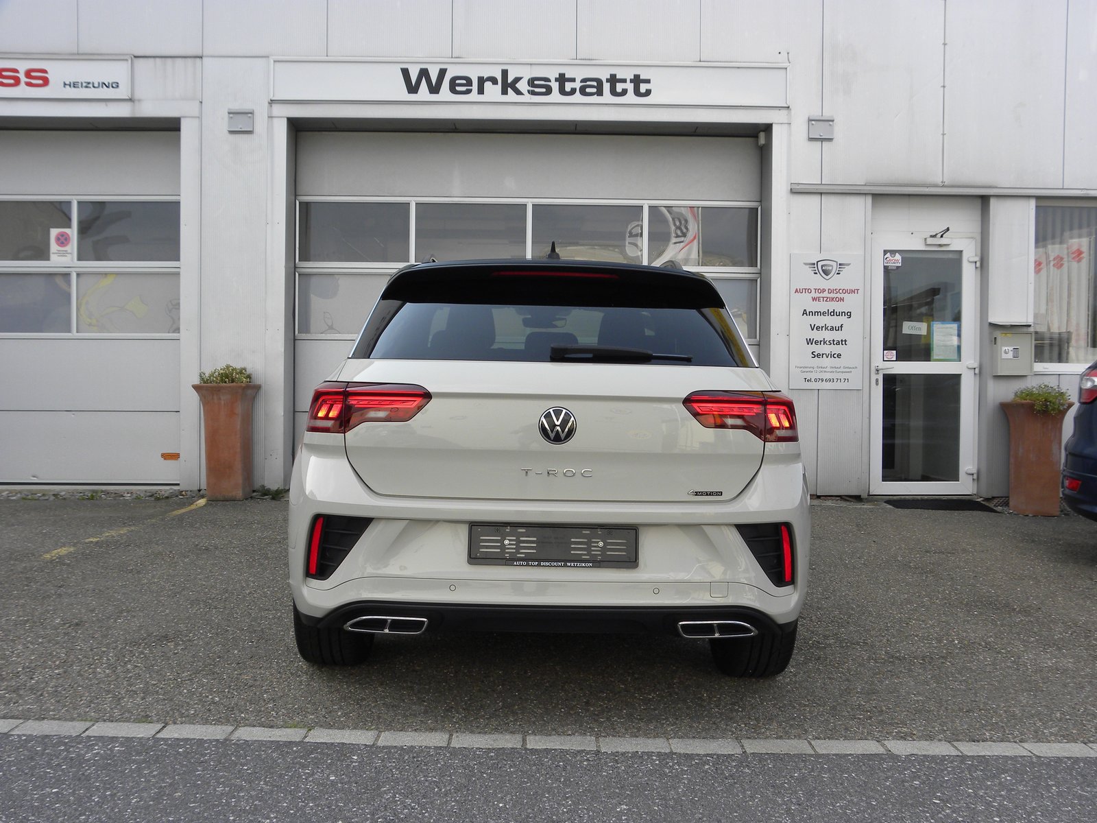 VW T-Roc 2.0 TSI R-Line DSG 4Motion, Petrol, Second hand / Used, Automatic - 6