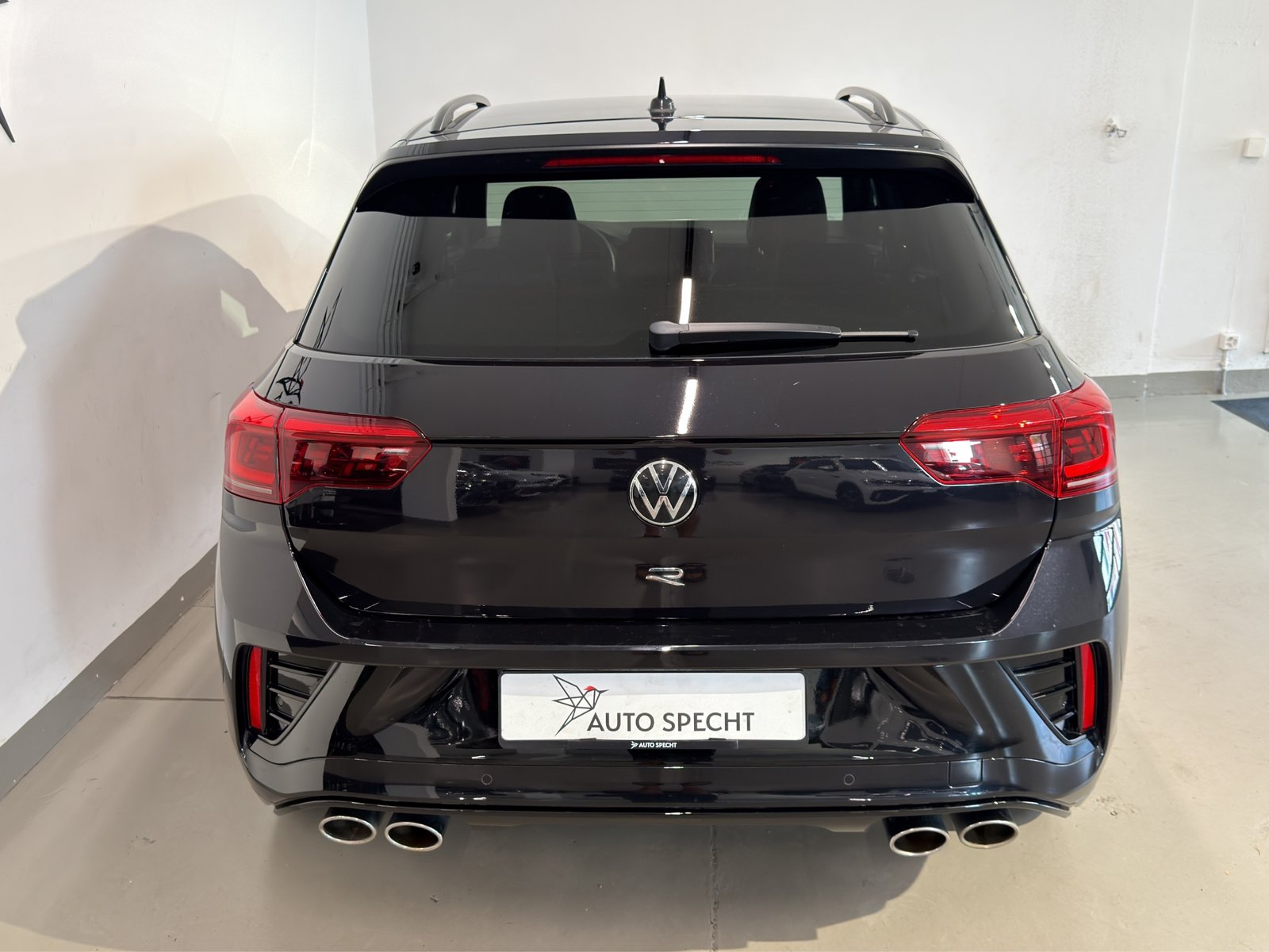 VW T-Roc 2.0 TSI R DSG 4Motion, Benzin, Occasion / Gebraucht, Automatik - 6