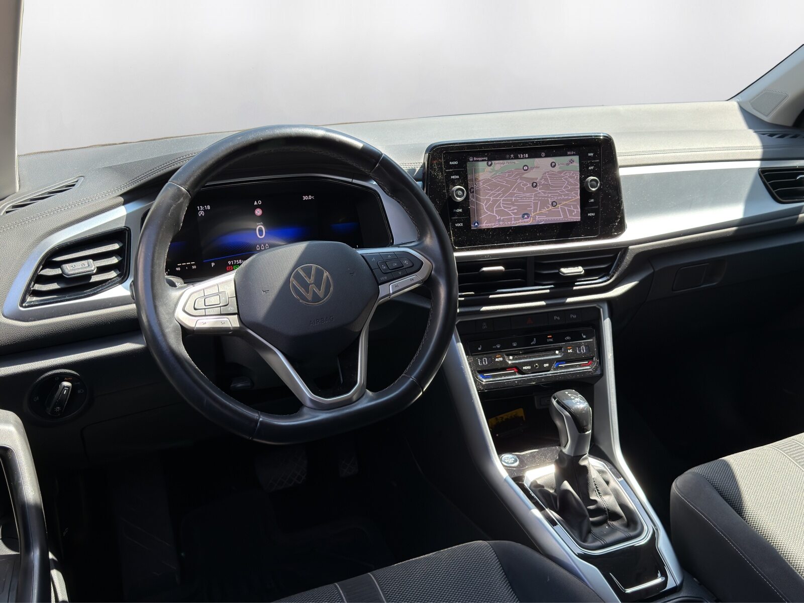 VW T-Roc Life, Benzin, Occasion / Gebraucht, Automatik - 7