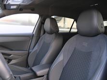 VW T-Roc 1.5 eTSI mHEV R-Line DSG Black Style, Mild-Hybrid Petrol/Electric, Second hand / Used, Automatic - 5