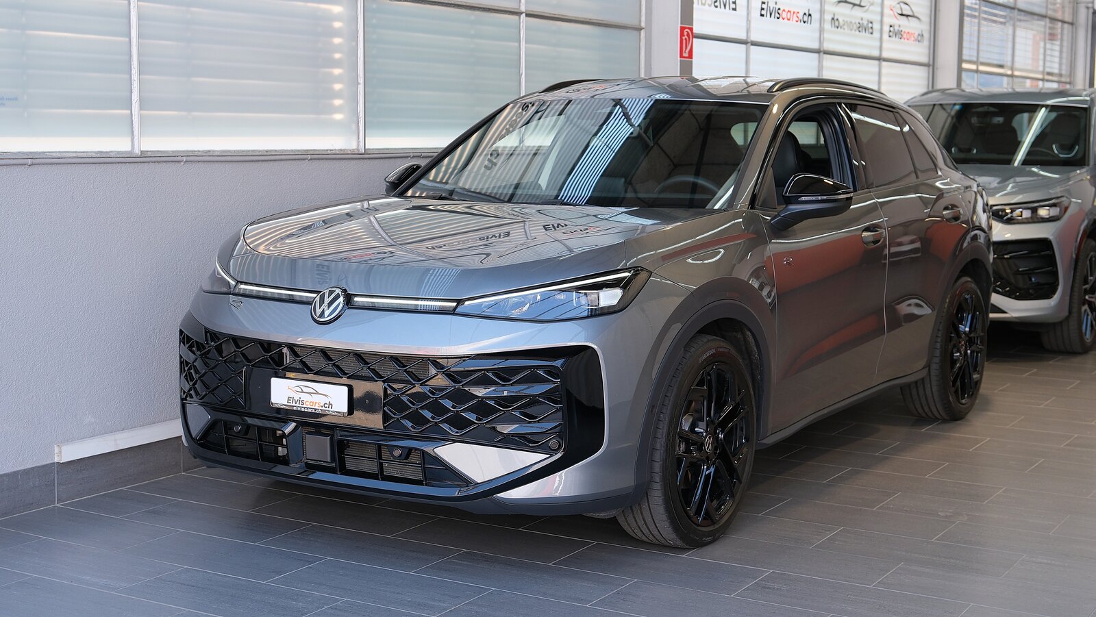 VW T-Roc 1.5 eTSI mHEV R-Line DSG Black Style, Mild-Hybrid Petrol/Electric, Second hand / Used, Automatic - 7