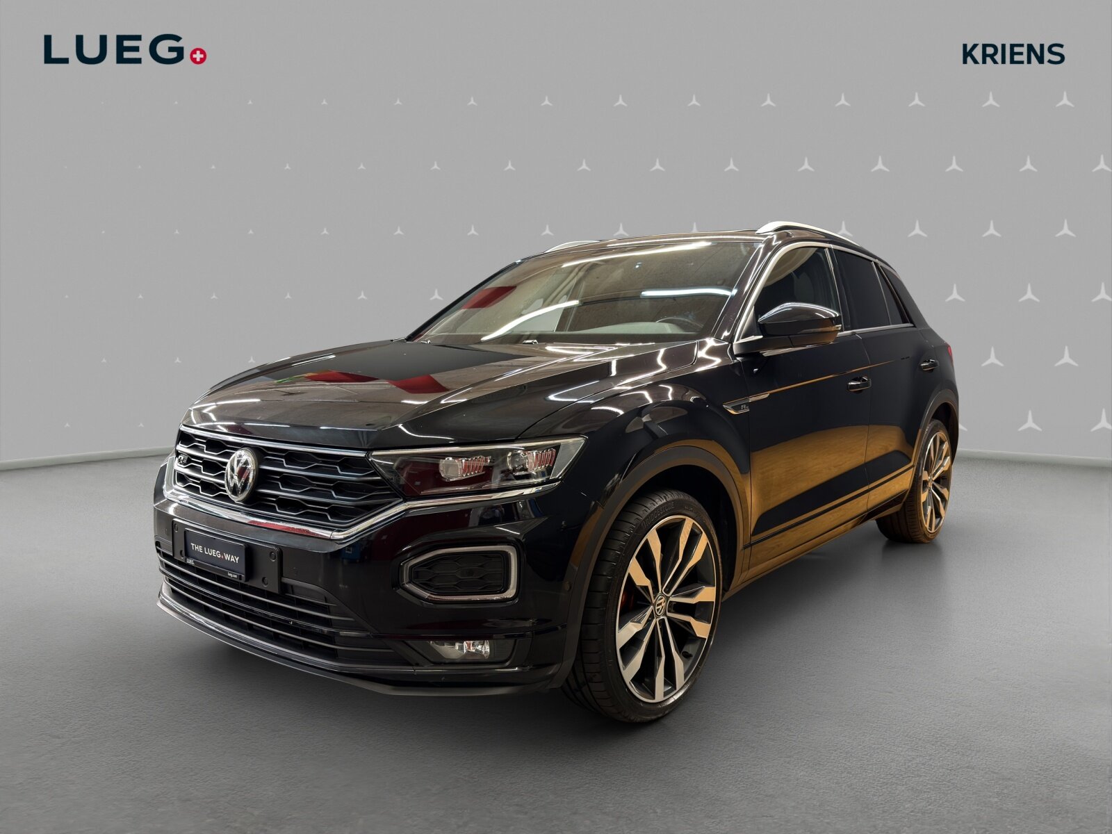 VW T-Roc 2.0 TSI Sport DSG 4M // R-Line