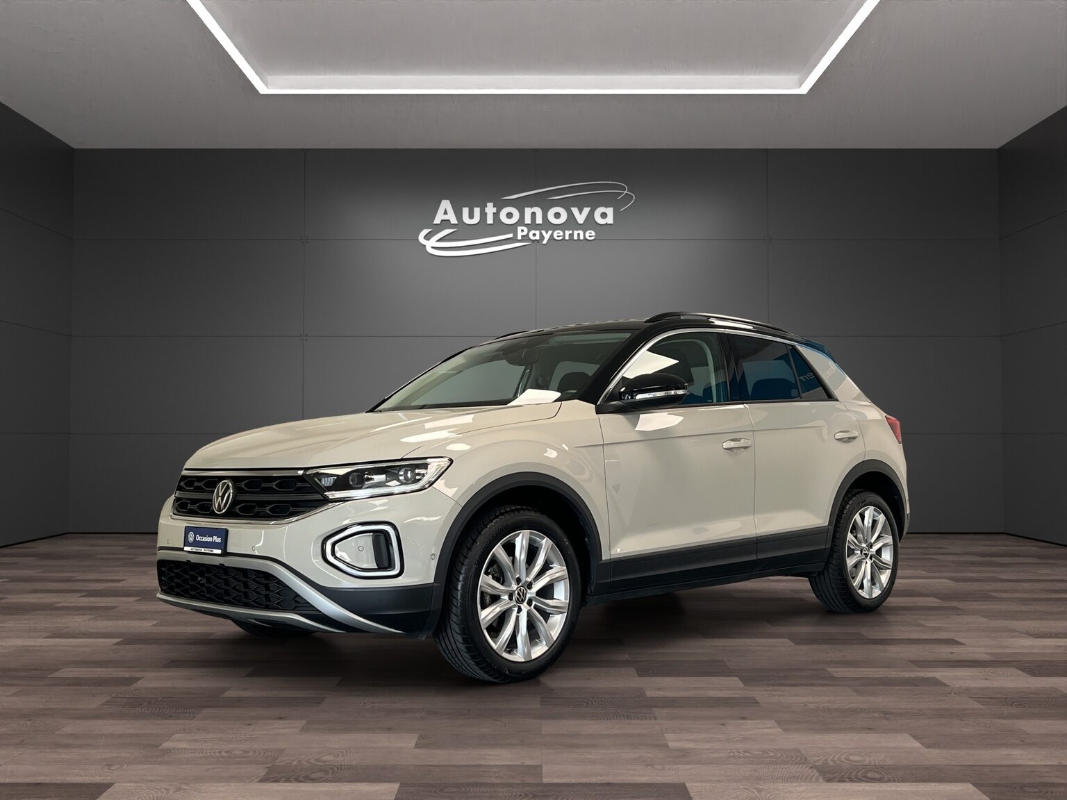 VW T-Roc UNITED