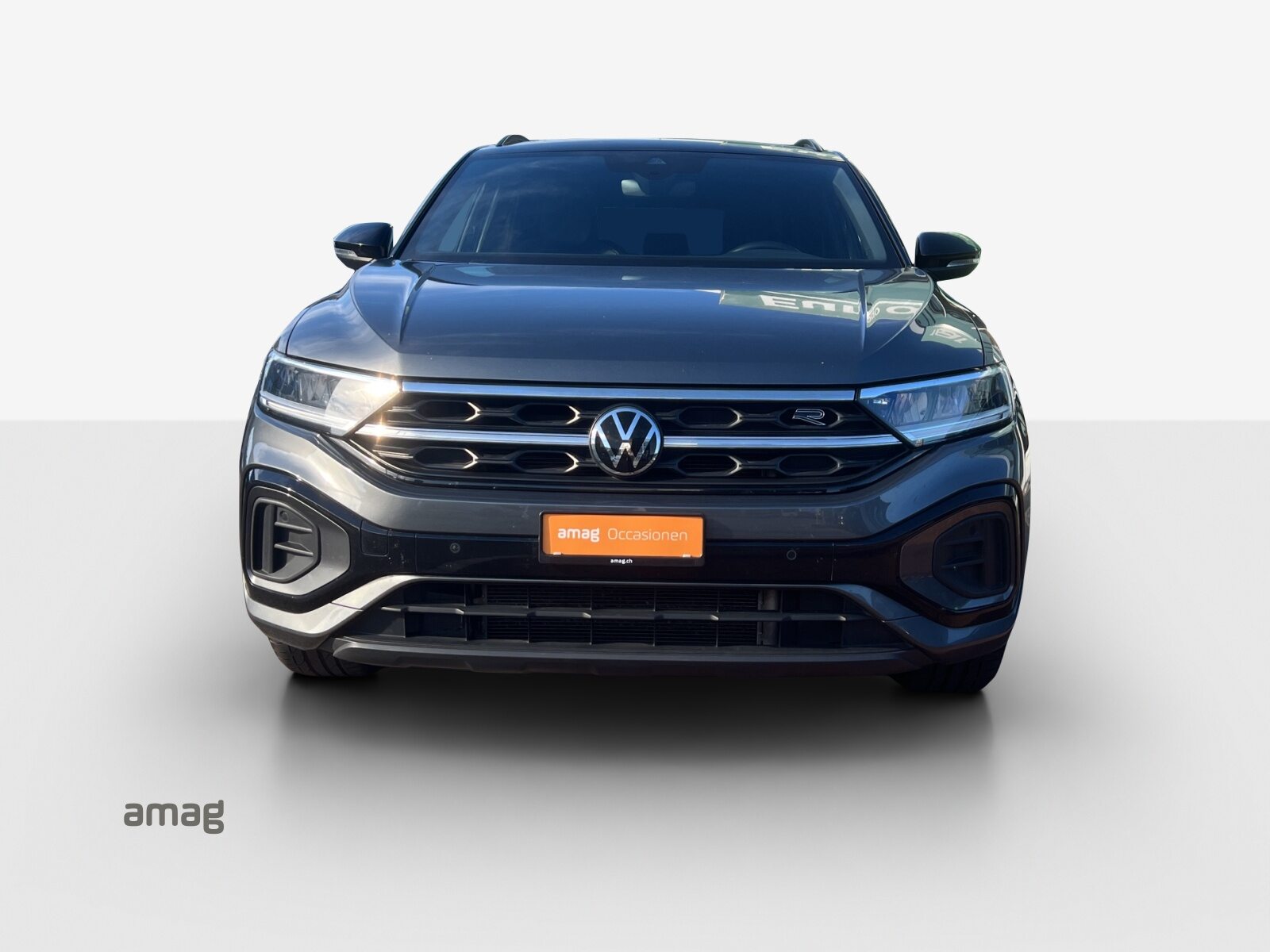 VW T-Roc R-Line, Benzin, Occasion / Gebraucht, Automatik - 7