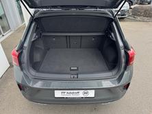 VW T-Roc R-Line, Petrol, Second hand / Used, Automatic - 5