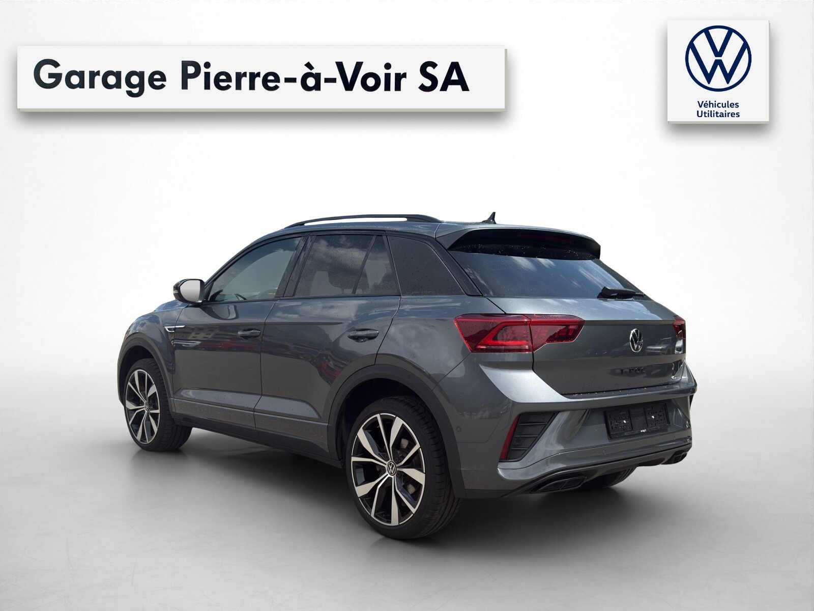 VW T-Roc 2.0 TSI R-Line DSG 4Motion, Benzin, Occasion / Gebraucht, Automatik - 3