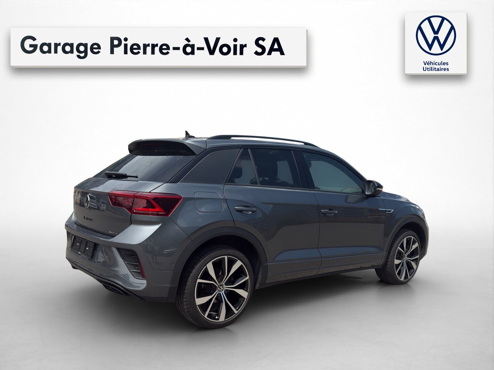 VW T-Roc 2.0 TSI R-Line DSG 4Motion, Benzin, Occasion / Gebraucht, Automatik - 5