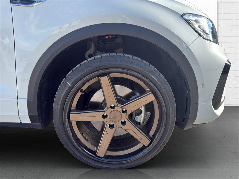 VW T-Roc 2.0 TSI R-Line DSG 4motion, Benzin, Occasion / Gebraucht, Automatik - 5