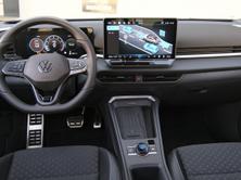 VW T-Roc 1.5 eTSI mHEV R-Line DSG Black Style, Mild-Hybrid Benzin/Elektro, Occasion / Gebraucht, Automatik - 4