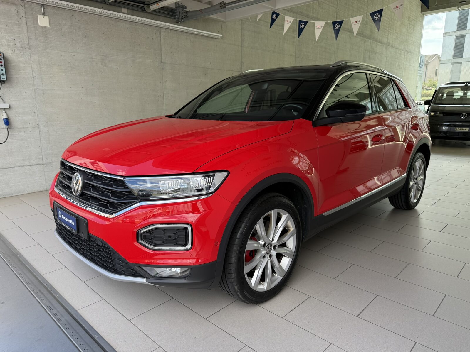 VW T-Roc Sport, Essence, Occasion / Utilisé, Automatique - 3