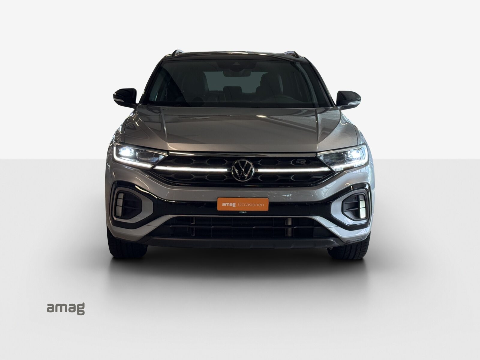 VW T-Roc R-Line, Benzin, Occasion / Gebraucht, Automatik - 7