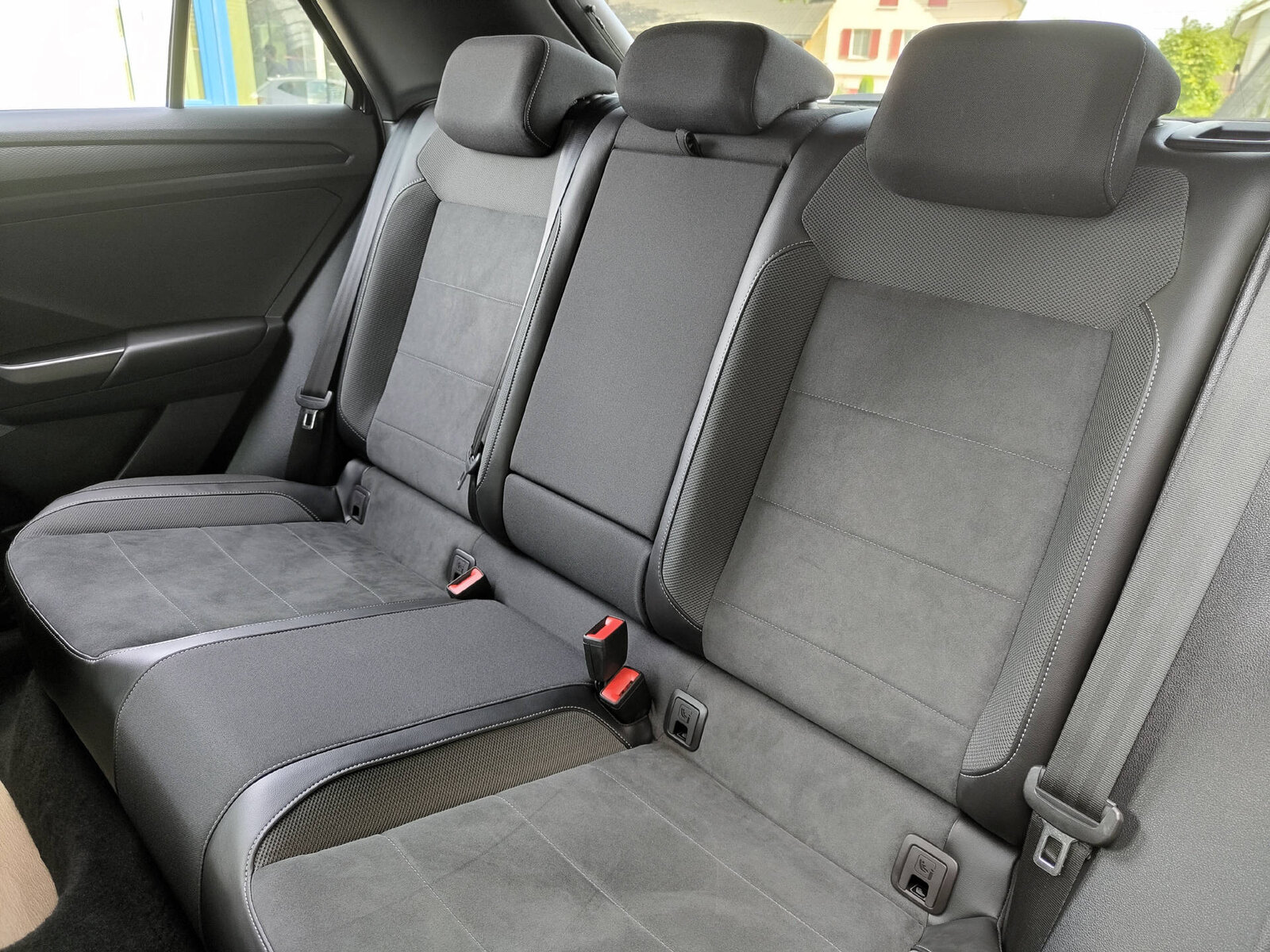 VW T-Roc 1.5 TSI R-Line DSG, Benzina, Occasioni / Usate, Automatico - 7