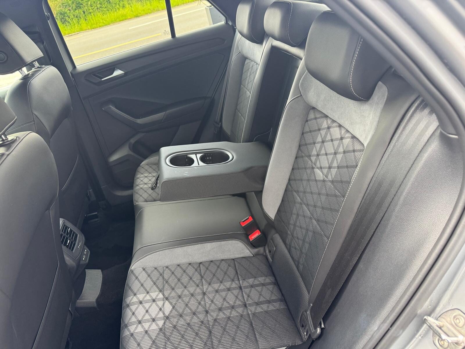 VW T-Roc R-Line, Benzina, Occasioni / Usate, Automatico - 7