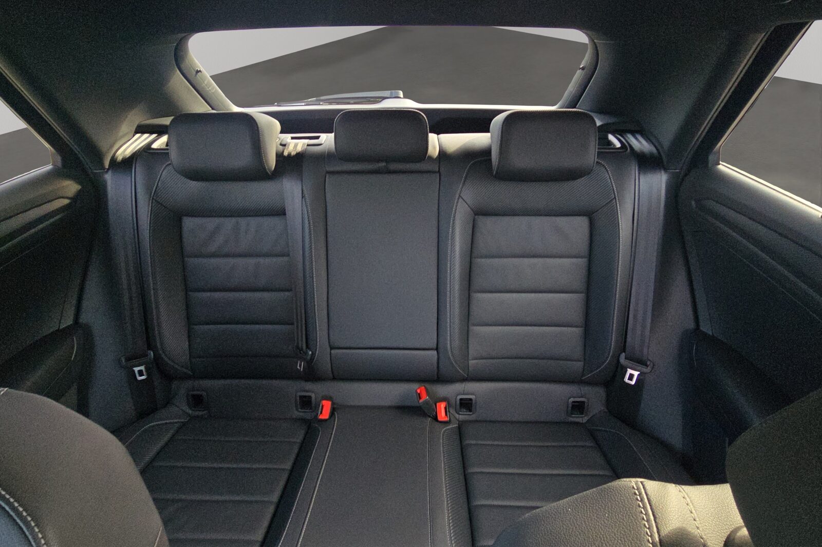 VW T-Roc R, Benzin, Occasion / Gebraucht, Automatik - 6