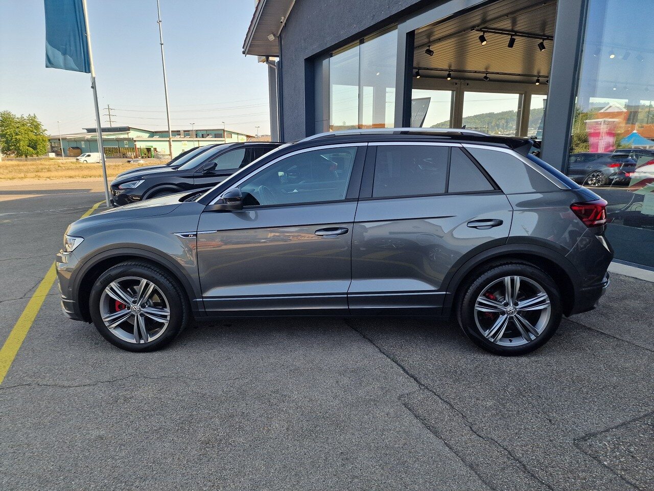 VW T-Roc Sport, Essence, Occasion / Utilisé, Automatique - 3
