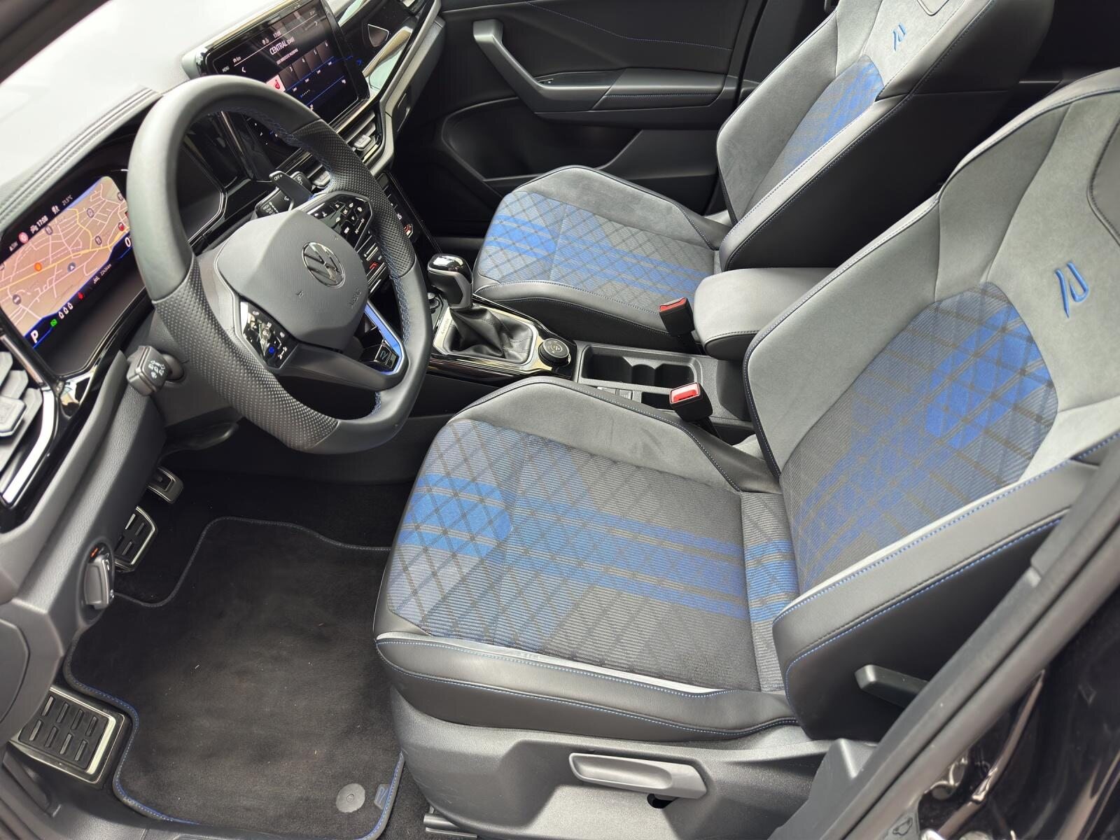 VW T-Roc 2.0 TSI R DSG 4motion, Benzin, Occasion / Gebraucht, Automatik - 6