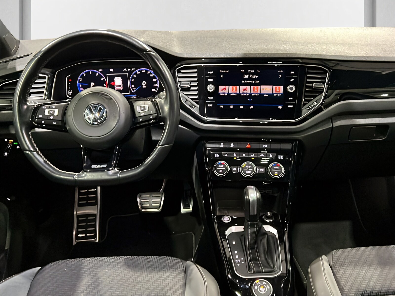 VW T-Roc 2.0 TSI R DSG 4Motion**Panodach,Tempomat ACC,Rückfah, Essence, Occasion / Utilisé, Automatique - 7