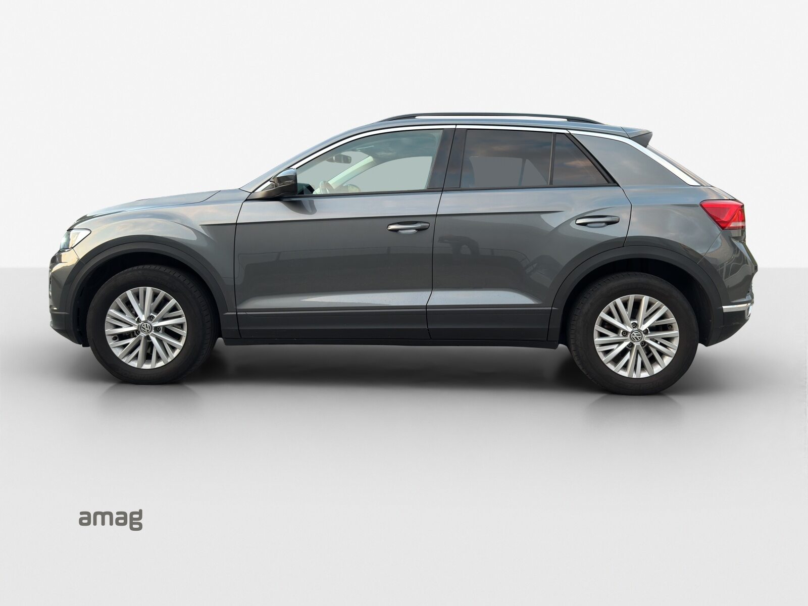 VW T-Roc Advance, Petrol, Second hand / Used, Automatic - 2