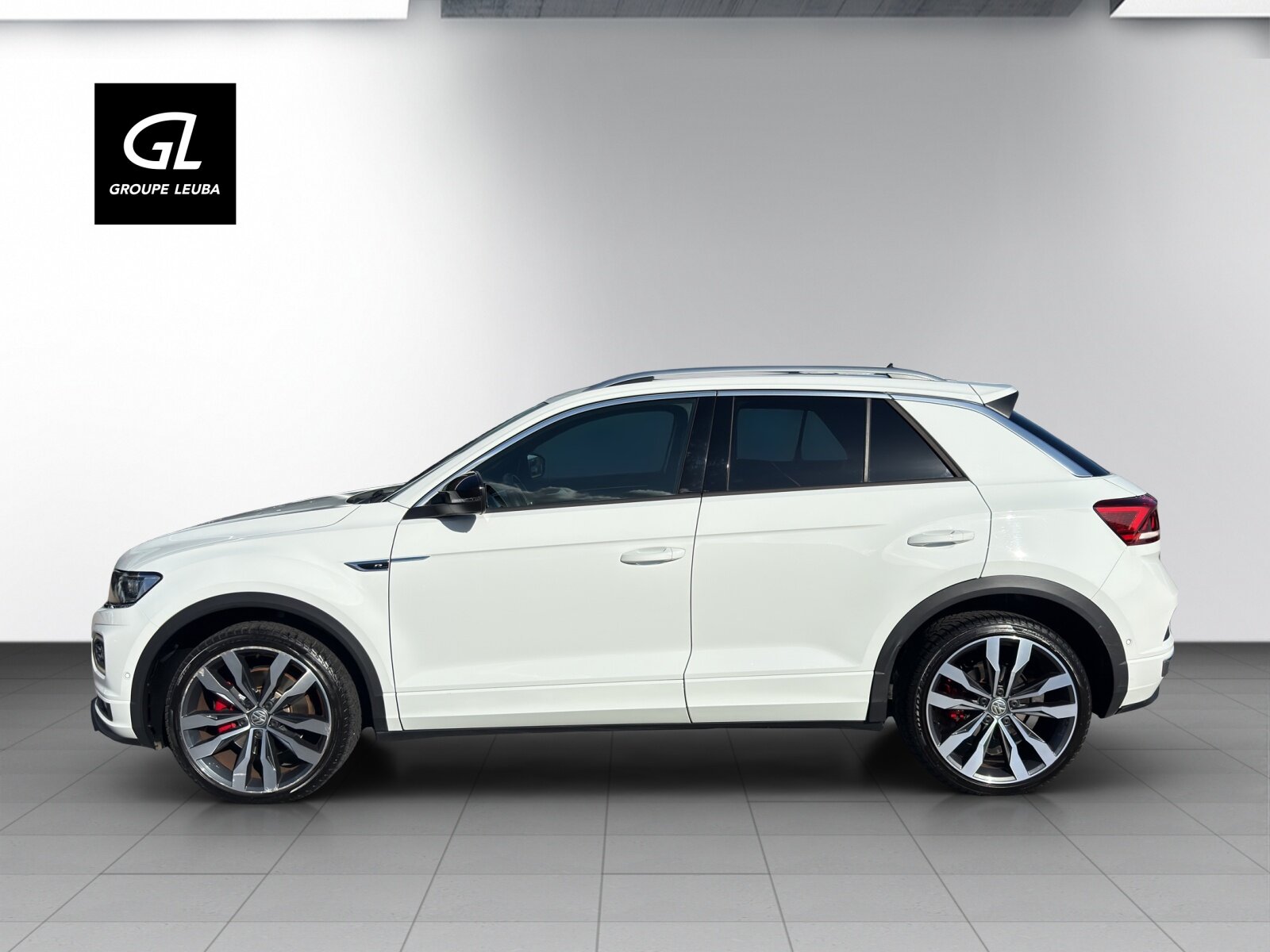VW T-Roc 2.0 TSI Sport 4M, Petrol, Second hand / Used, Automatic - 3