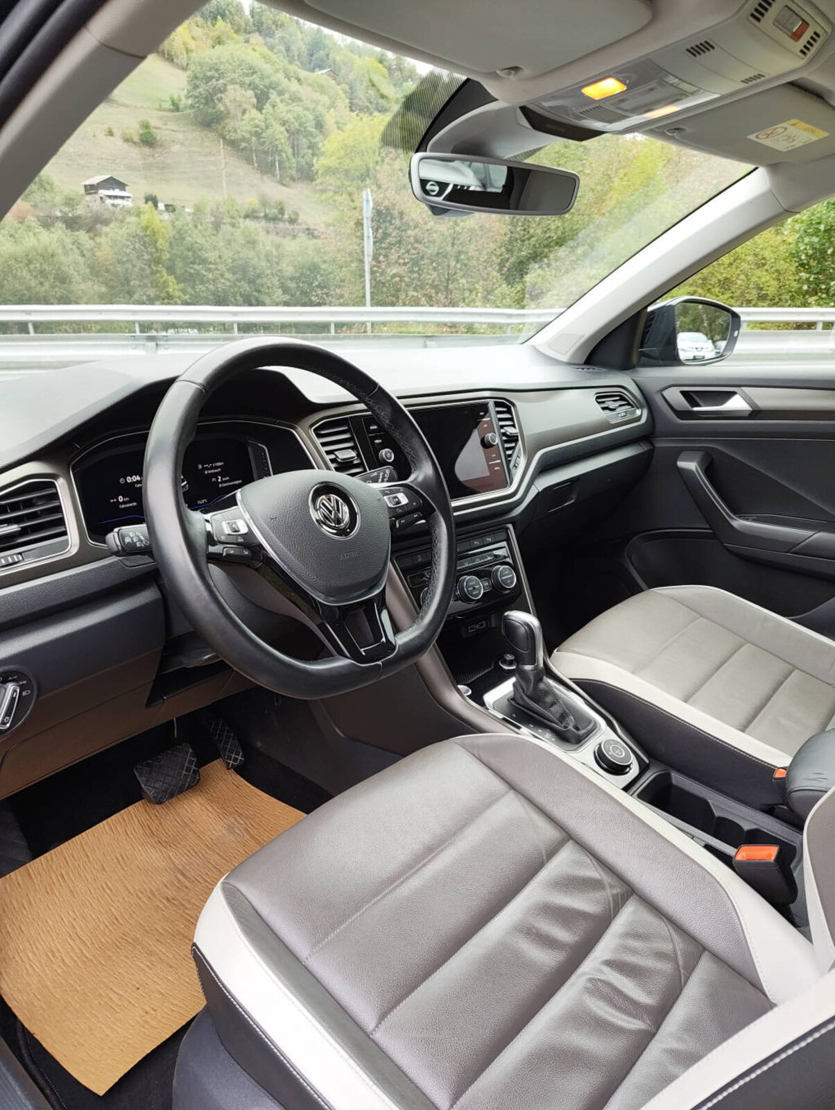 VW T-Roc 2.0 TSI Sport DSG 4motion, Petrol, Second hand / Used, Automatic - 6