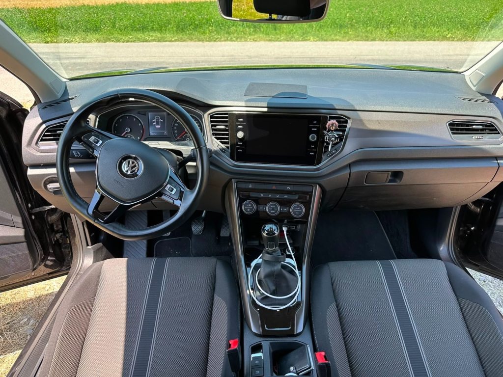 VW T-ROC 1.5 TSI Advance, Benzin, Occasion / Gebraucht, Handschaltung - 4