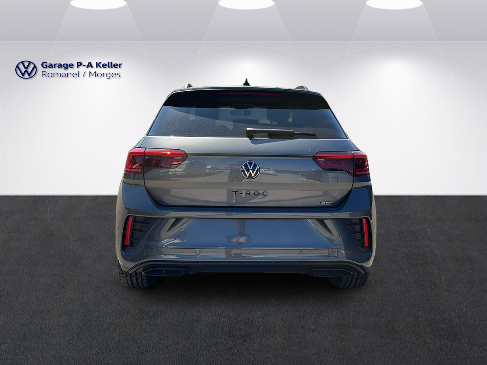 VW T-Roc 2.0 TSI R-Line DSG 4Motion, Benzin, Vorführwagen, Automatik - 5