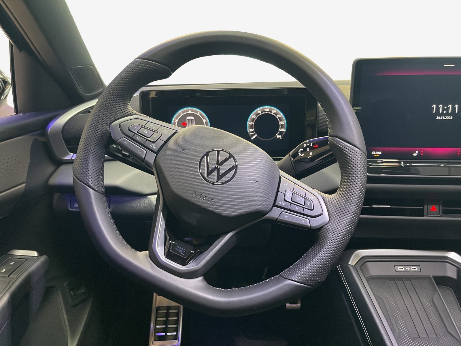 VW T-Roc NF R-Line, Benzin, Vorführwagen, Automatik - 4