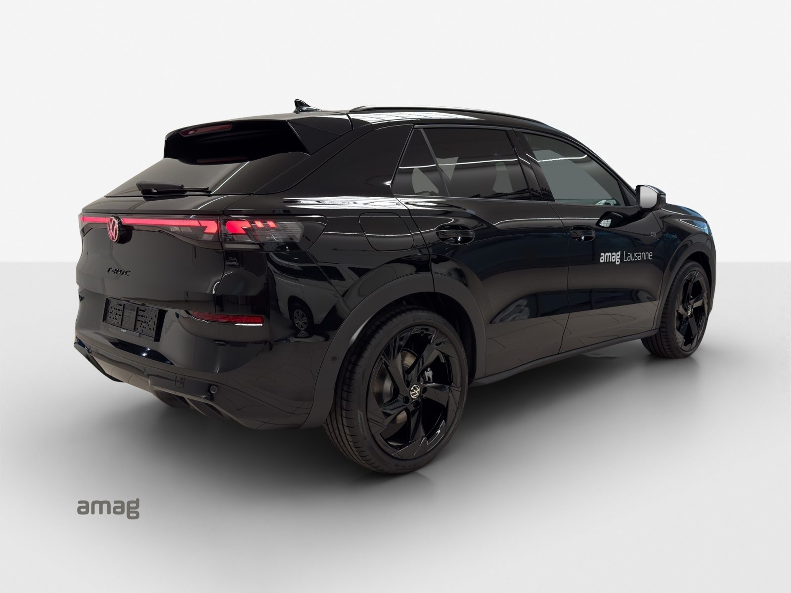 VW T-Roc NF R-Line, Petrol, Ex-demonstrator, Automatic - 5