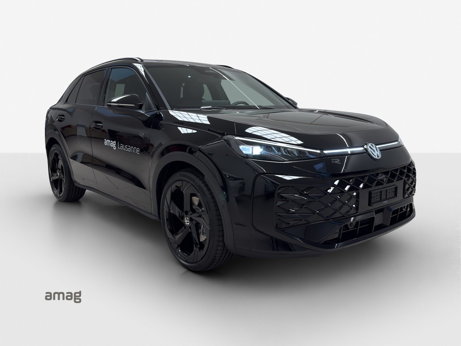 VW T-Roc NF R-Line, Petrol, Ex-demonstrator, Automatic - 6