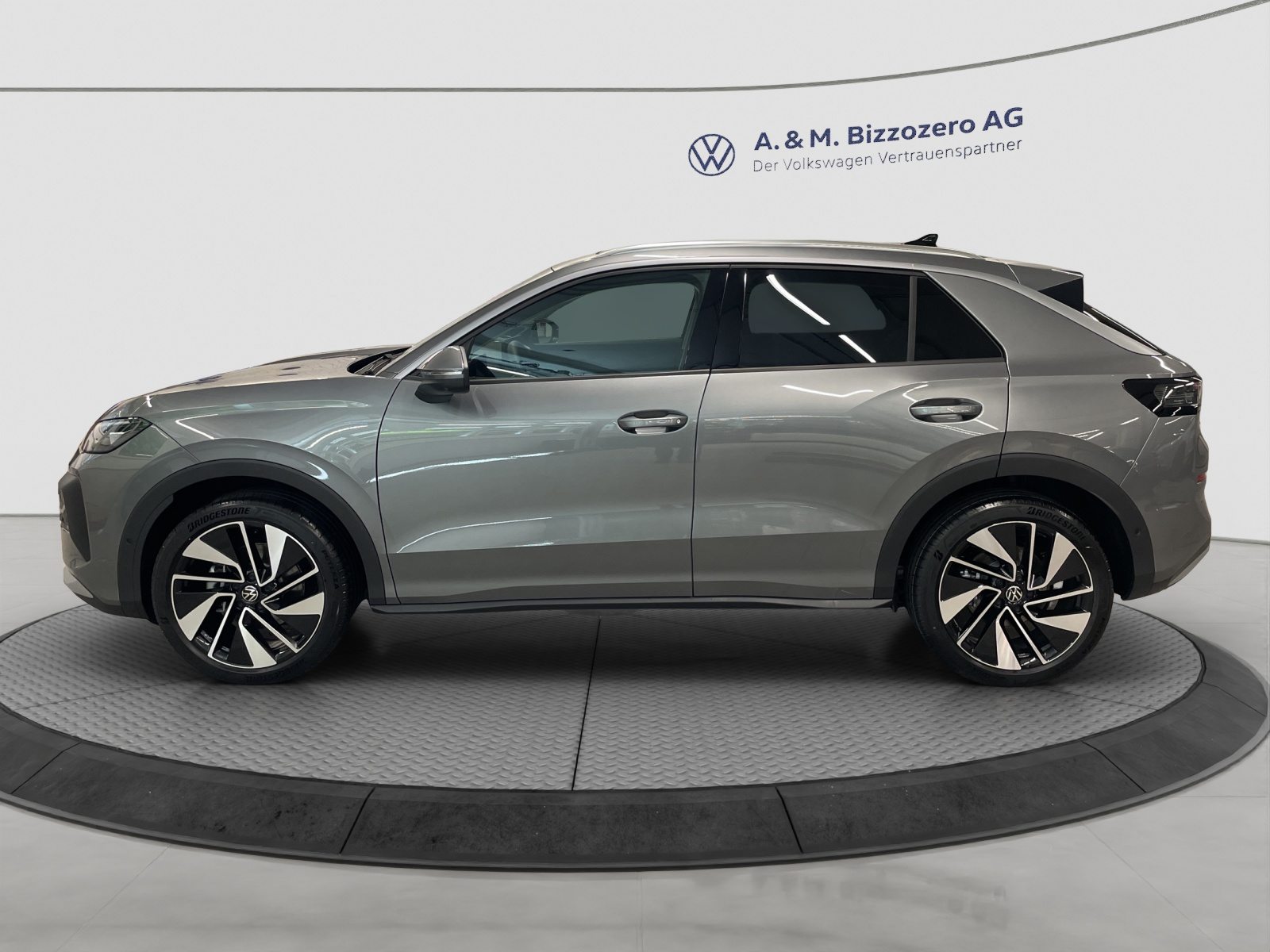 VW T-Roc NF Style, Essence, Voiture de démonstration, Automatique - 2