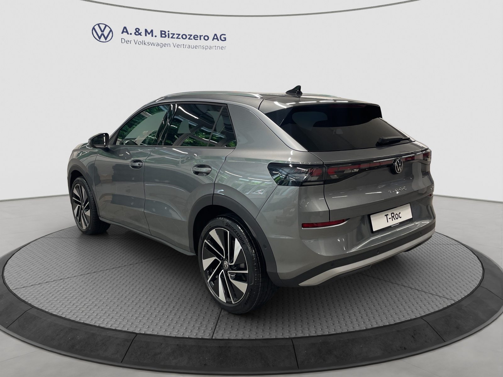 VW T-Roc NF Style, Essence, Voiture de démonstration, Automatique - 3