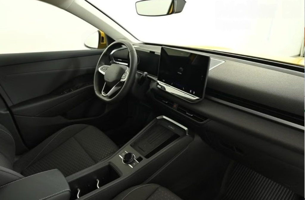 VW T-ROC 1.5 eTSI Life DSG, Hybride Léger Essence/Électricité, Voiture de démonstration, Automatique - 3