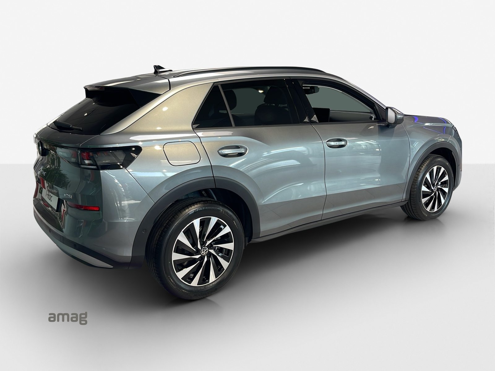 VW T-Roc NF Life, Petrol, Automatic - 5
