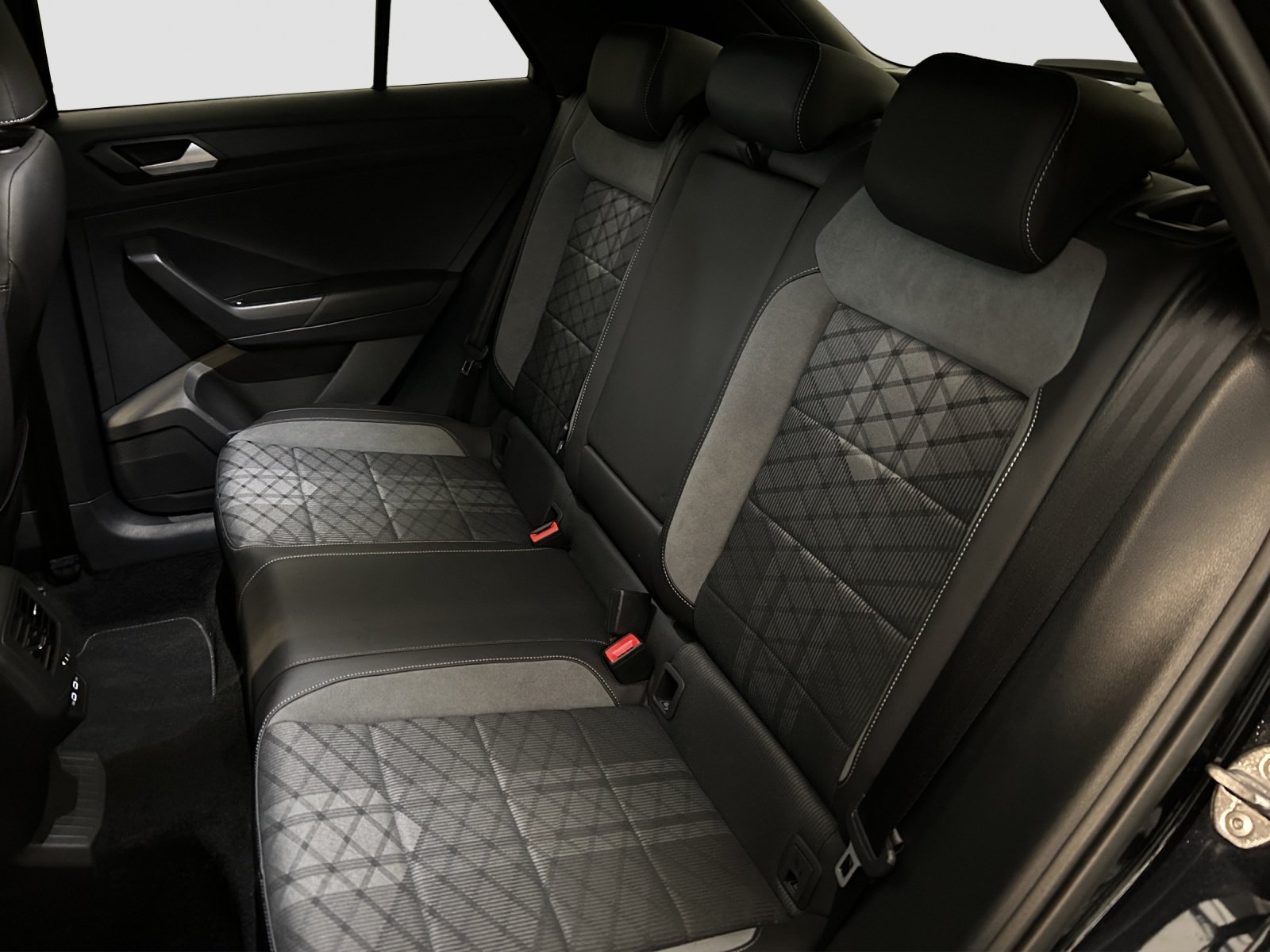 VW T-Roc 2.0 TSI R-Line DSG 4Motion - Black Style - LED-Matrix, Essence, Occasion / Utilisé, Automatique - 7