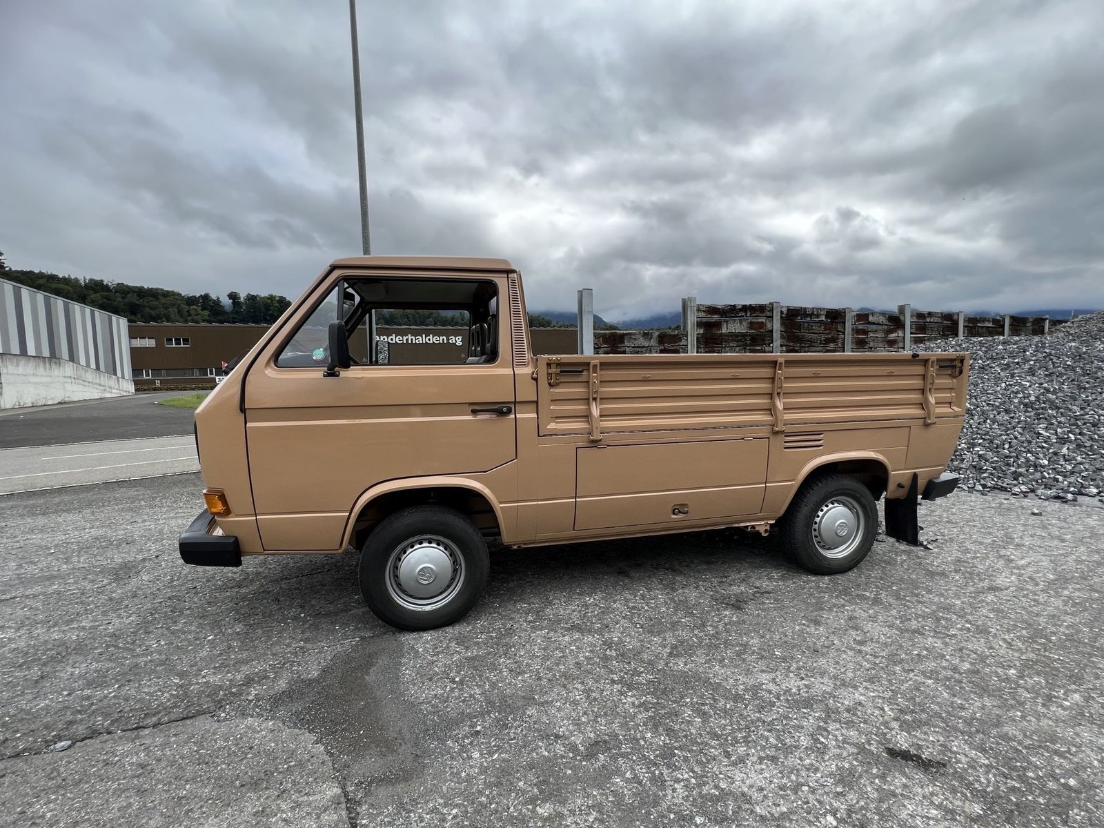 VW T3 Pritsche, Essence, Voiture de collection, Manuelle - 4