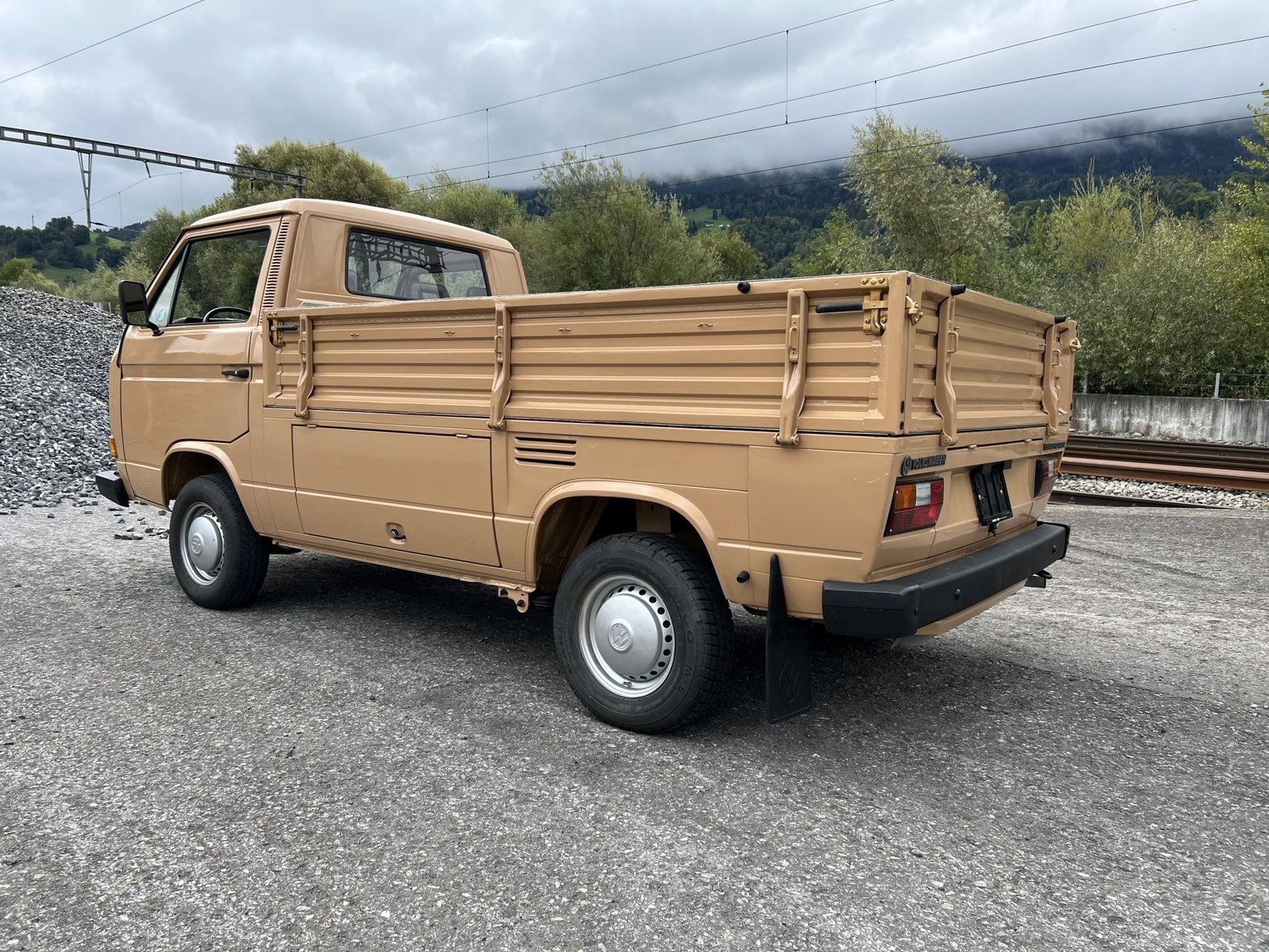 VW T3 Pritsche, Essence, Voiture de collection, Manuelle - 7