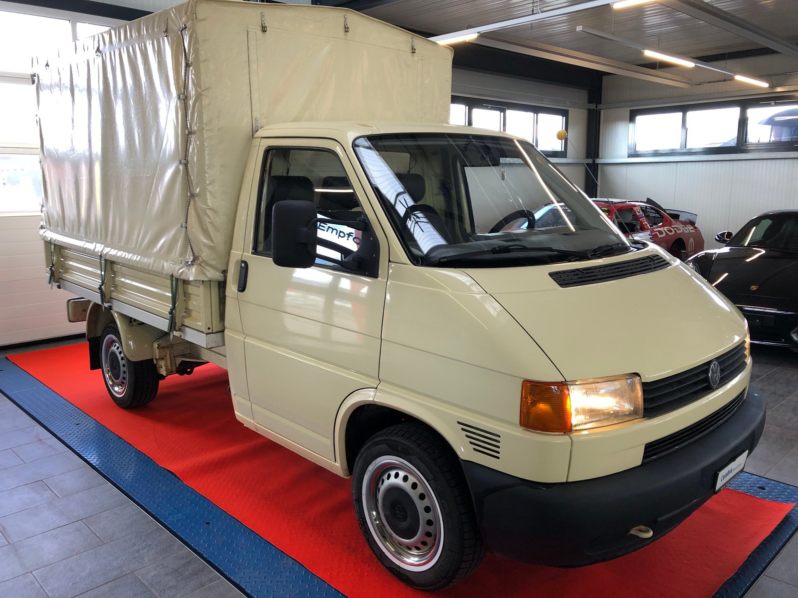 VW 2.5 PICK-up Blachenaufbau