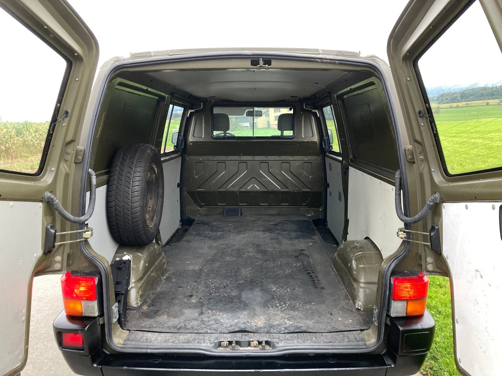 VW T4 2.5 syncro Lang, Essence, Occasion / Utilisé, Manuelle - 6