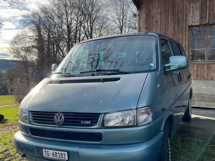 VW T4 Caravelle 2.5TDI syncro ABS, Diesel, Occasion / Gebraucht, Handschaltung