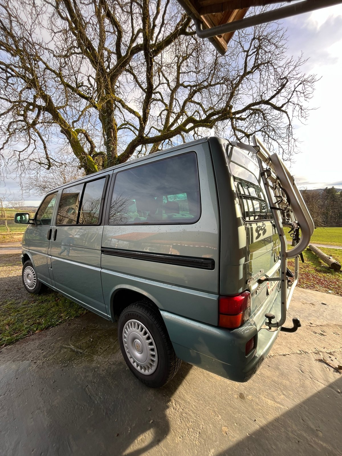 VW T4 Caravelle 2.5TDI syncro ABS, Diesel, Occasion / Gebraucht, Handschaltung - 2