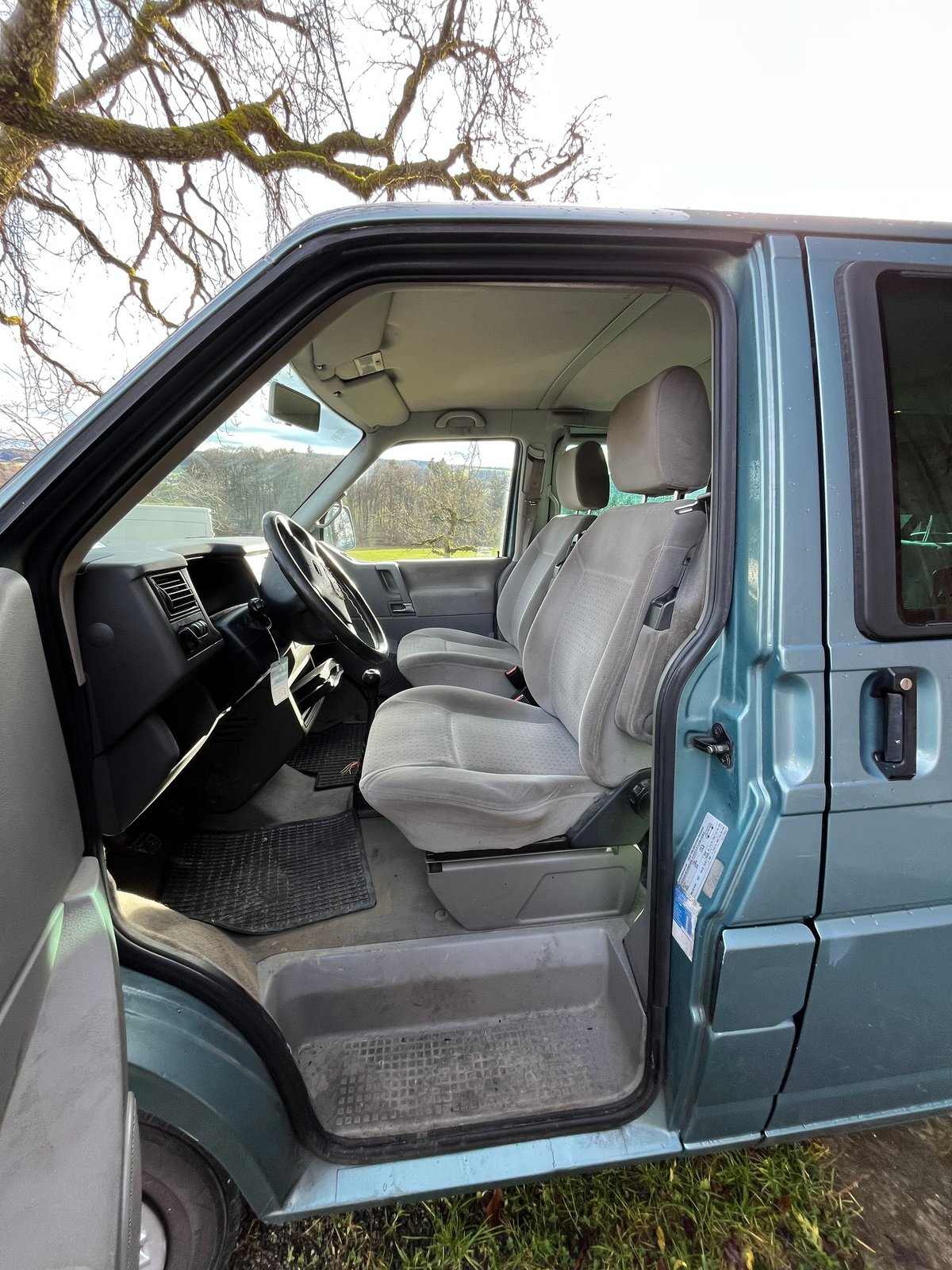 VW T4 Caravelle 2.5TDI syncro ABS, Diesel, Occasion / Gebraucht, Handschaltung - 4