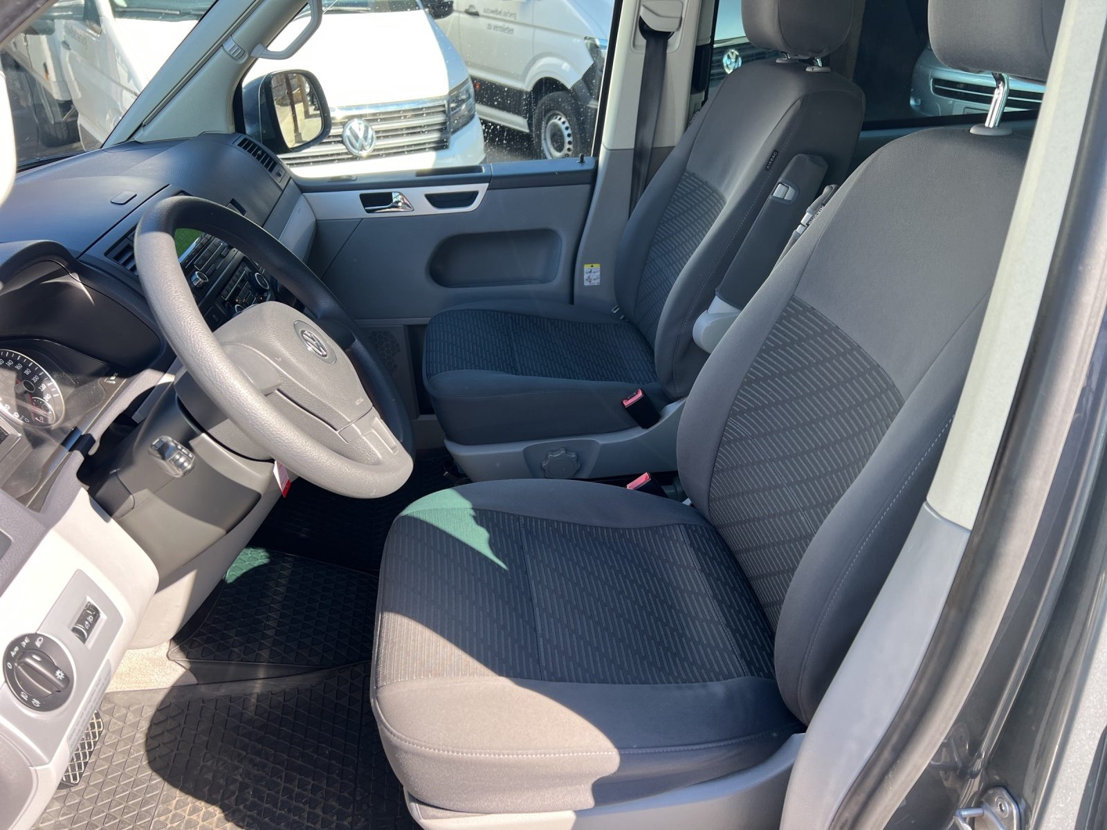VW T5 California Comfortline Last Edition, Diesel, Second hand / Used, Automatic - 6
