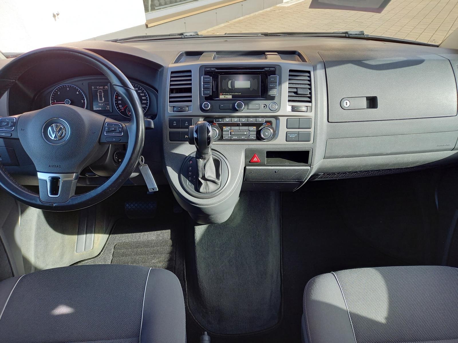 VW T5 California 3000 2.0 TDI 140 Beach DSG, Diesel, Occasioni / Usate, Automatico - 5