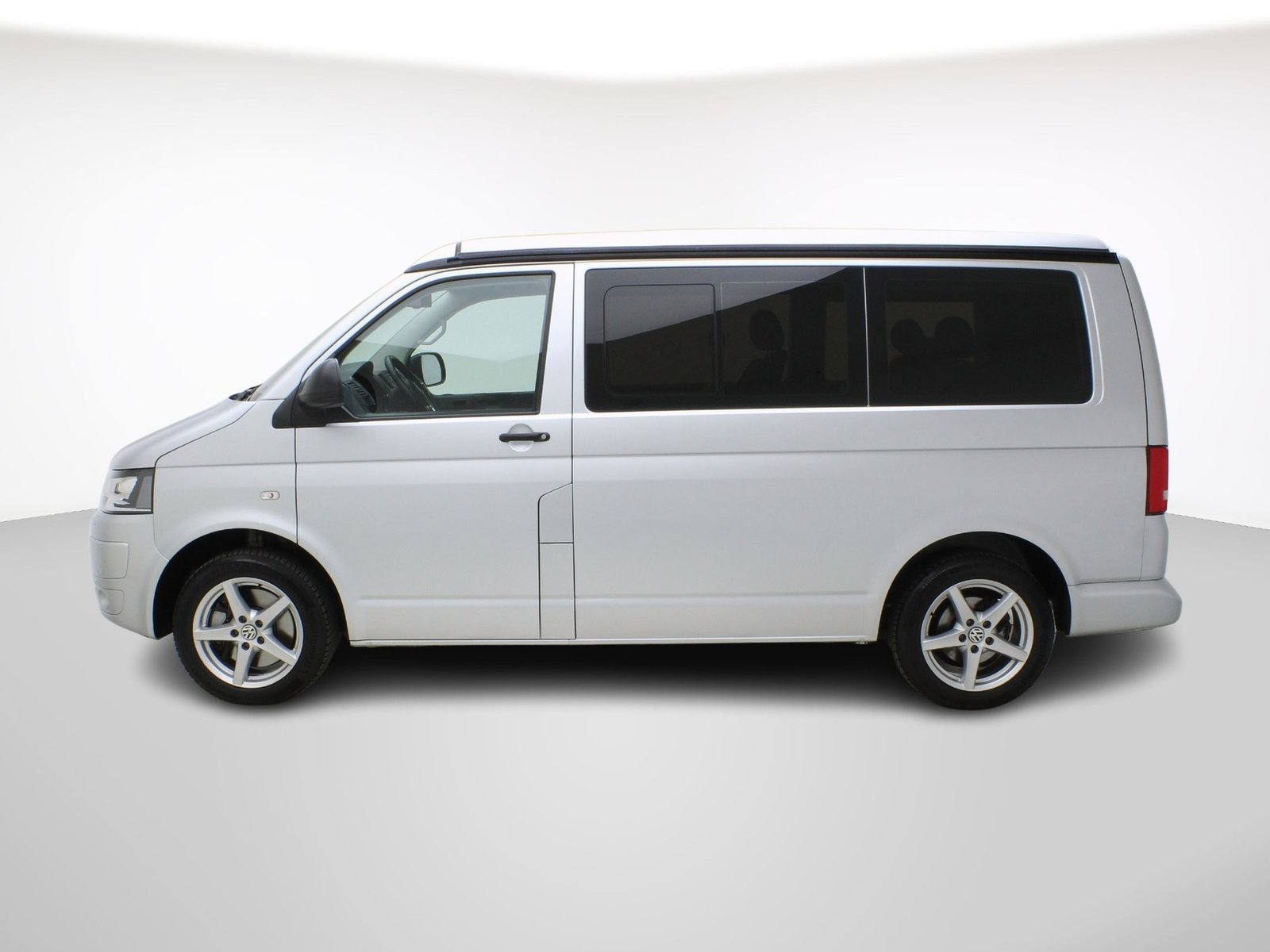 VW T5 California 3000 2.0 TDI DSG Beach, Diesel, Occasioni / Usate, Automatico - 3