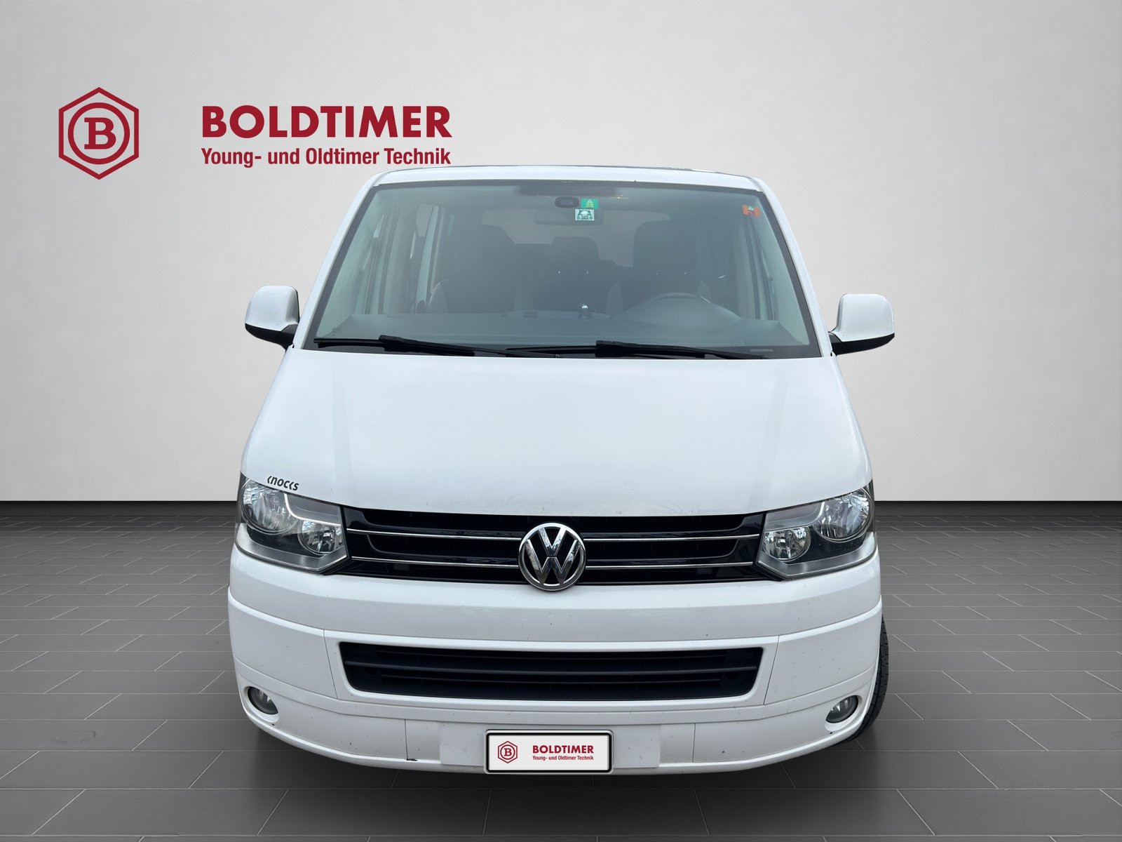 VW T5 Caravelle Trendline 2.0 TDI CR DSG